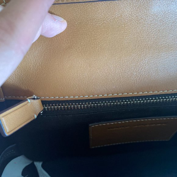 Tan Marc Jacobs Bag - Picture 11 of 11
